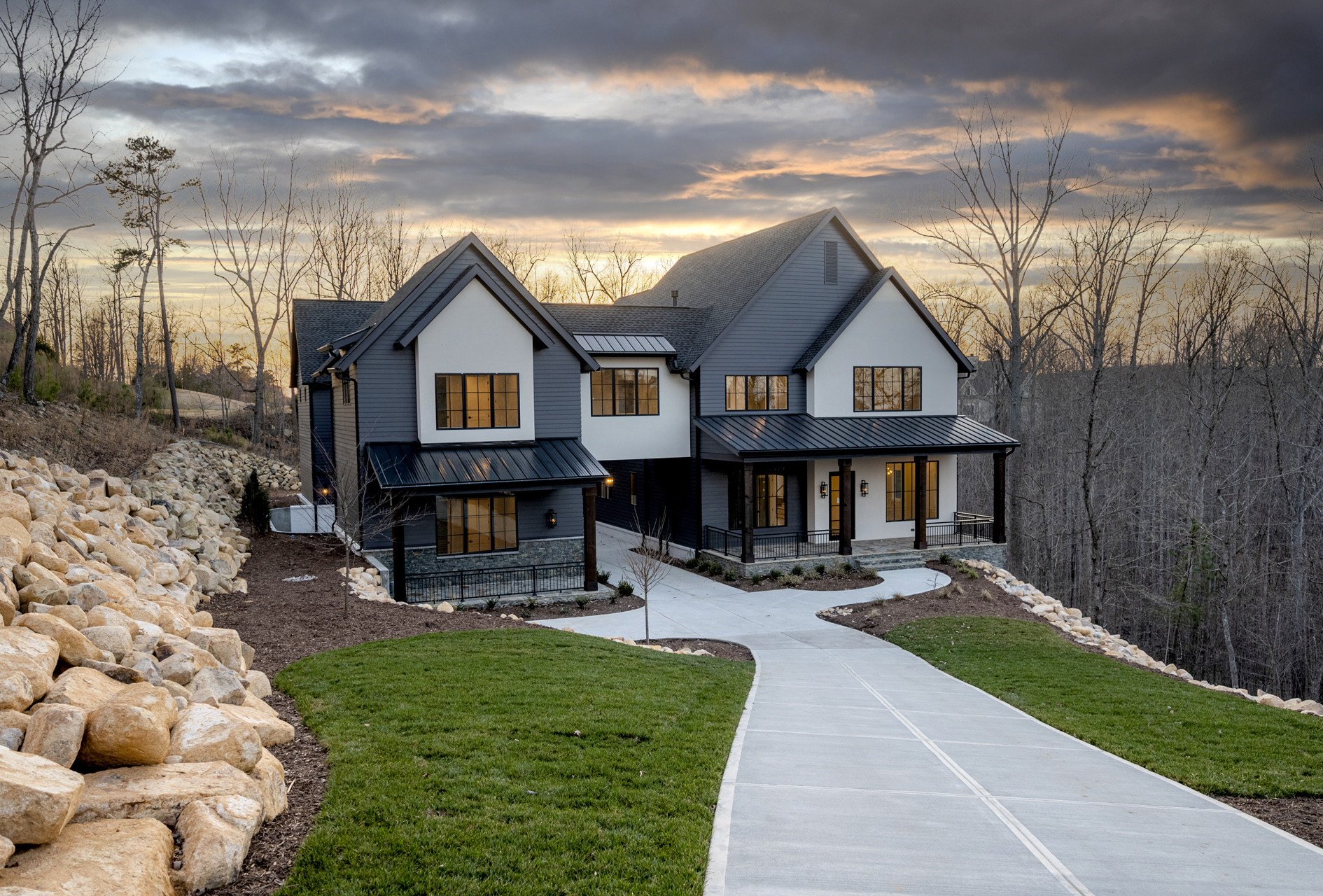 Building Futures: The Essence of Custom Home Construction 