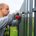 4 Common Mistakes to Avoid When Finding a Fencing Company